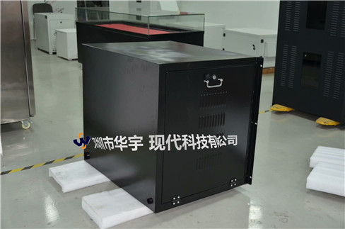 我司21號(hào)發(fā)貨浙江，為浙江某公司提供定制款恒溫恒濕戶外投影儀安裝柜(圖3)
